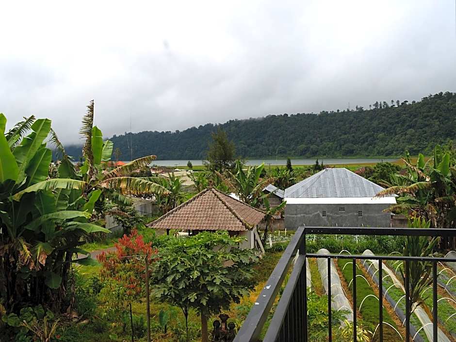 Dajan Buyan Homestay