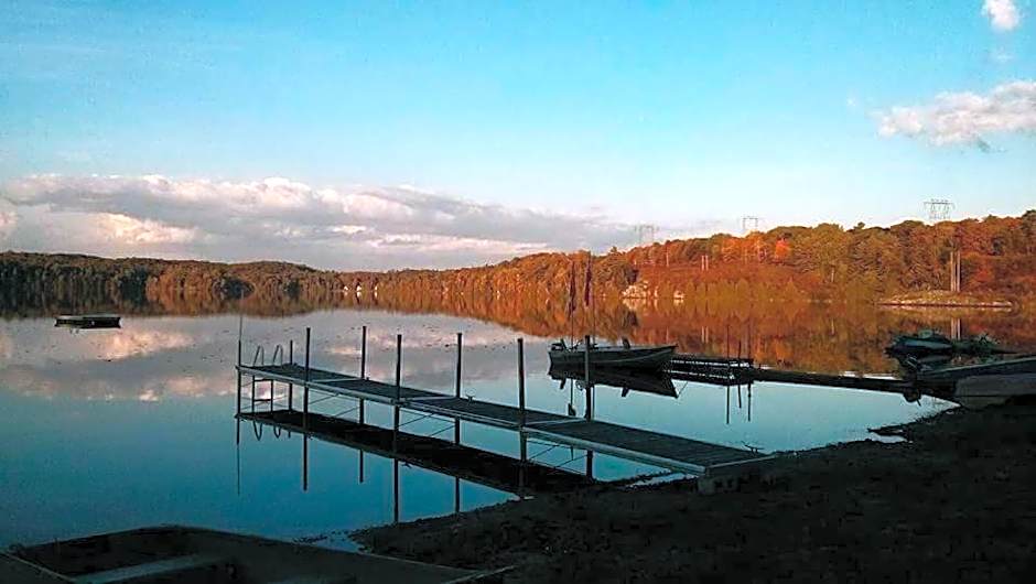 Marble Lake Lodge