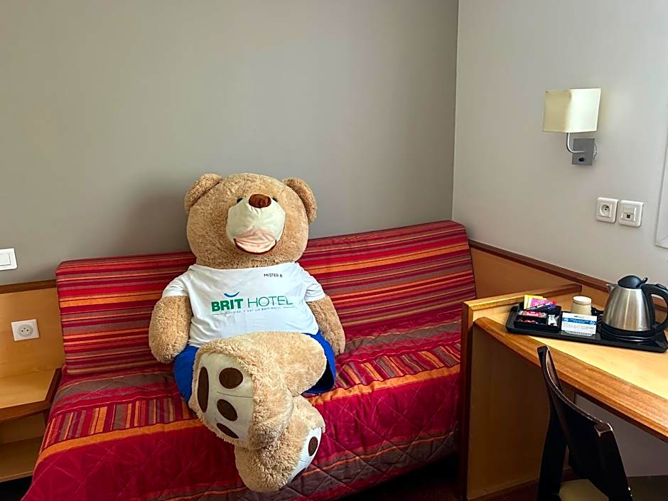 Brit Hotel Confort Montauban