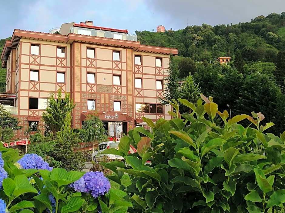 Hotel Lazlakar