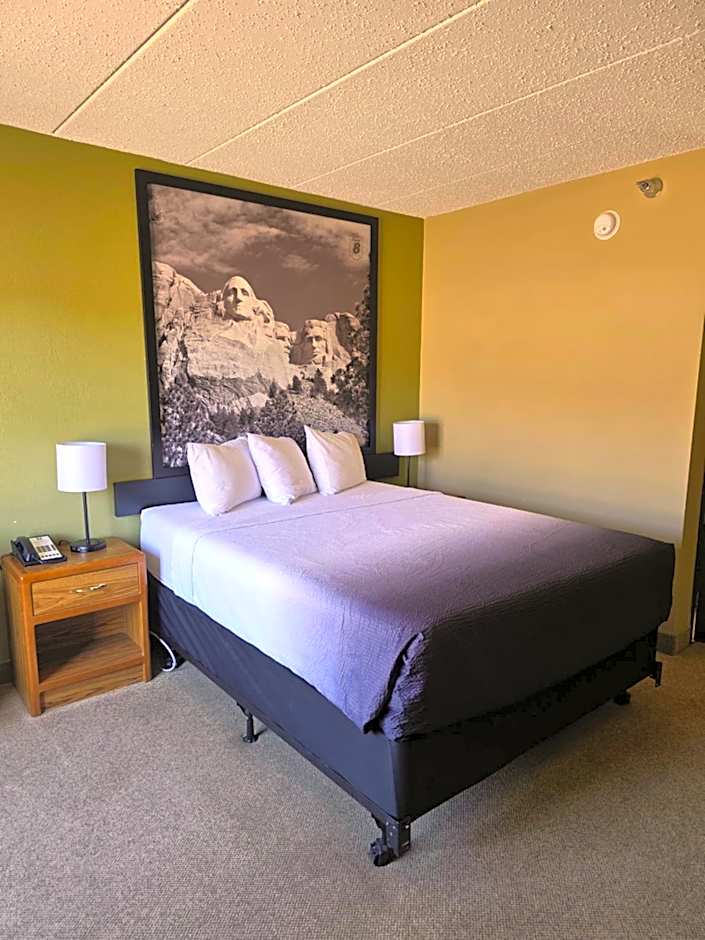 Super 8 by Wyndham Rapid City
