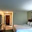 Whalers Inn and Suites