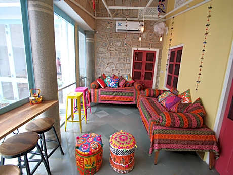 Jaipur Jantar Hostel