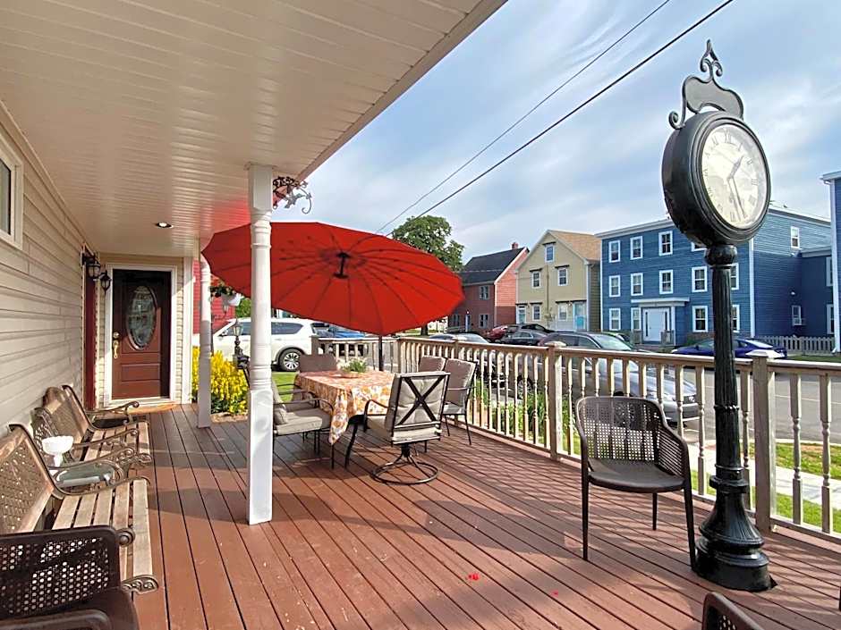 Inn on the Harbour