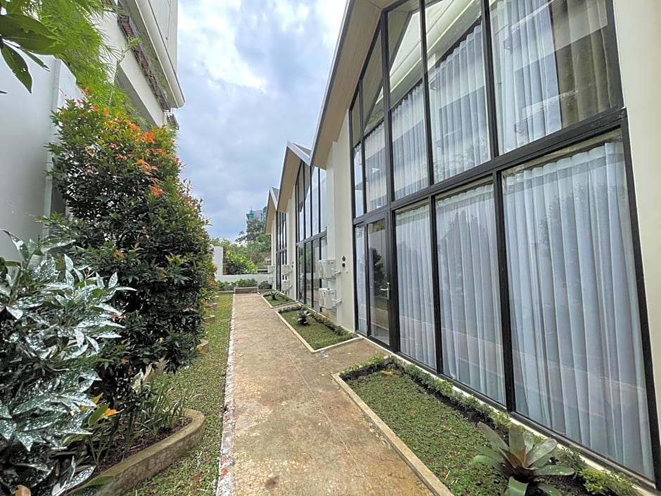 Azana Essence Sanggabuana Bogor