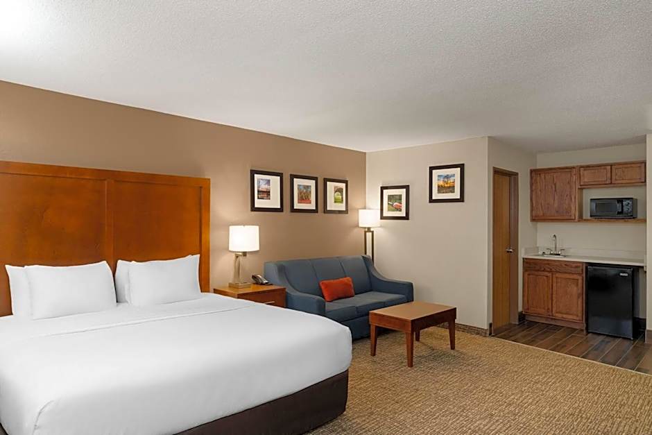 Wingate by Wyndham Clearfield