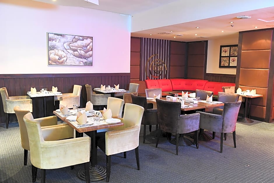 Al Olaya Suites Hotel