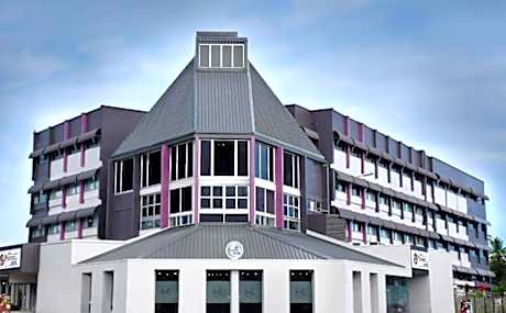 Peninsula International Hotel