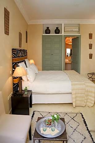 Ottomane Superior Double or Twin Room Romi Side