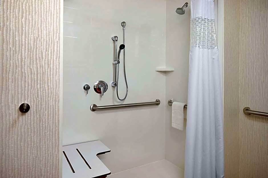 Hampton Inn By Hilton & Suites Rosemont Chicago O Hare