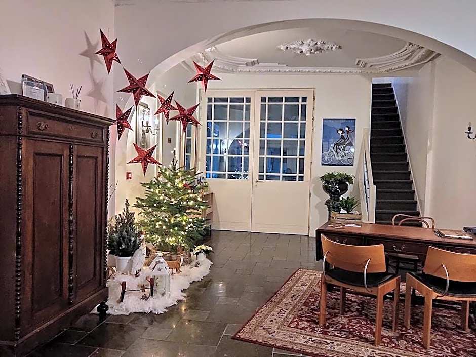 The Townhouse Bed & Breakfast