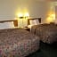 Waterfront Inn Mackinaw City