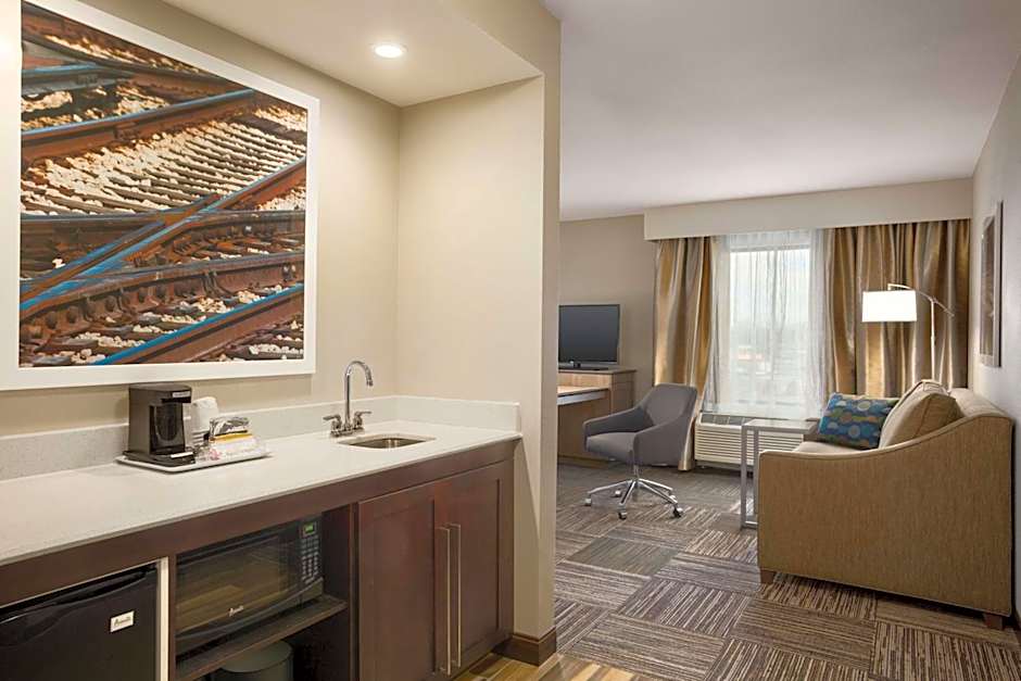 Hampton Inn By Hilton & Suites Mason City