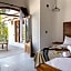 DISTRITO 88 - Hotel Boutique Only Adults