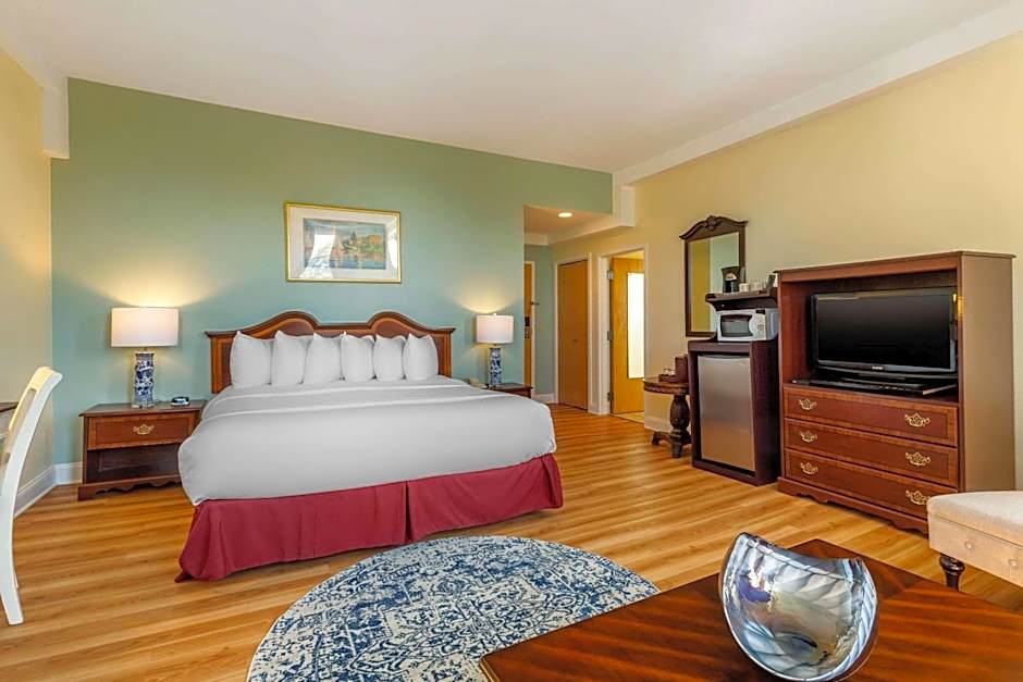 The Carriage House Inn Newport