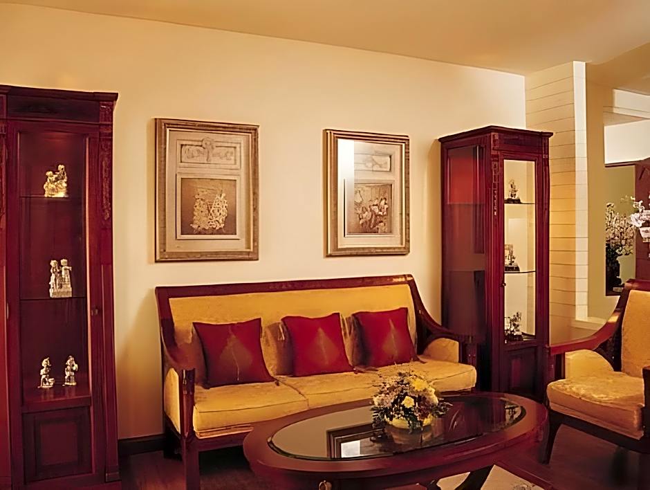 LK Pavilion Executive Serviced Apartment