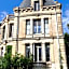 Chateau de Vaugelas - Charmant domaine près de Valence