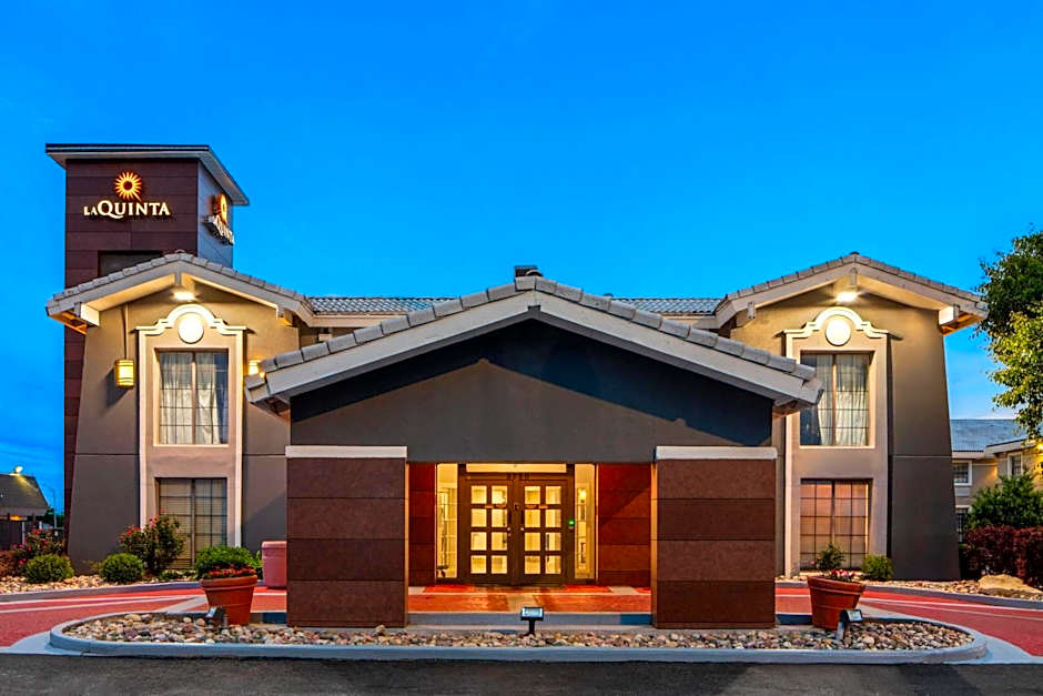La Quinta Inn by Wyndham Omaha West