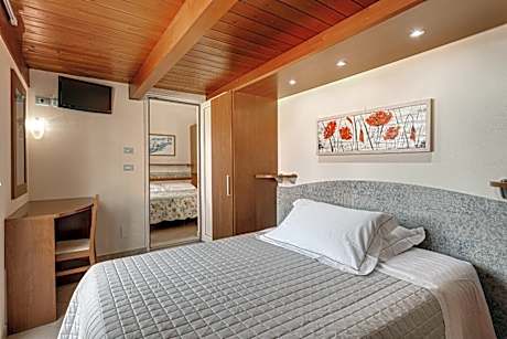 Junior Suite with Balcony
