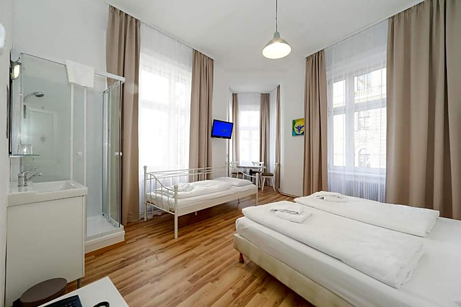 Timeout City Hotel, 5 min to city center, Self Check In