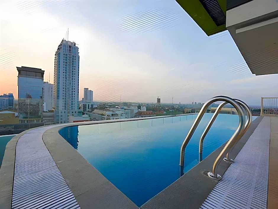 The Life Styles Hotel Surabaya