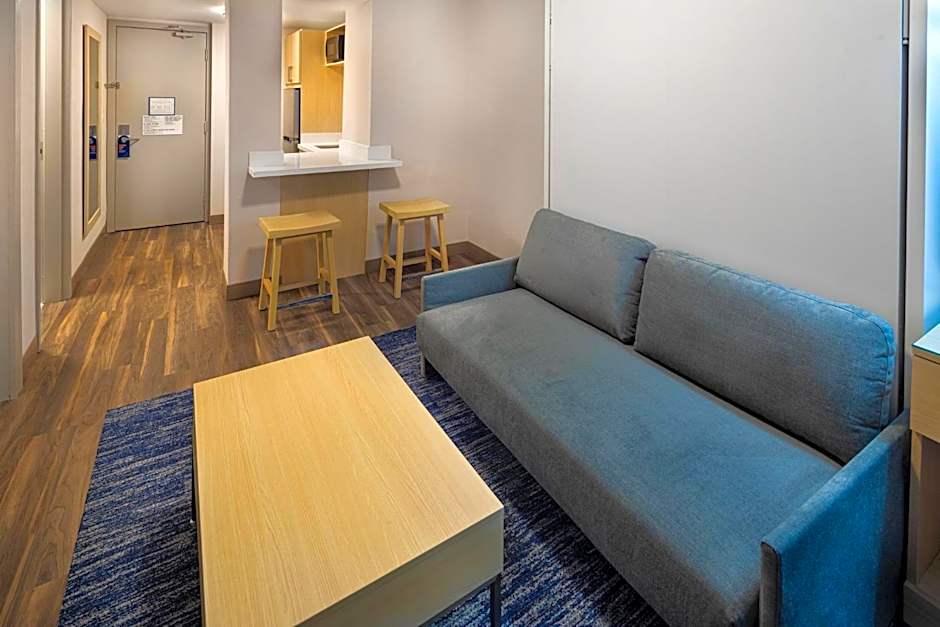 Holiday Inn Express & Suites - Atlanta Downtown By IHG