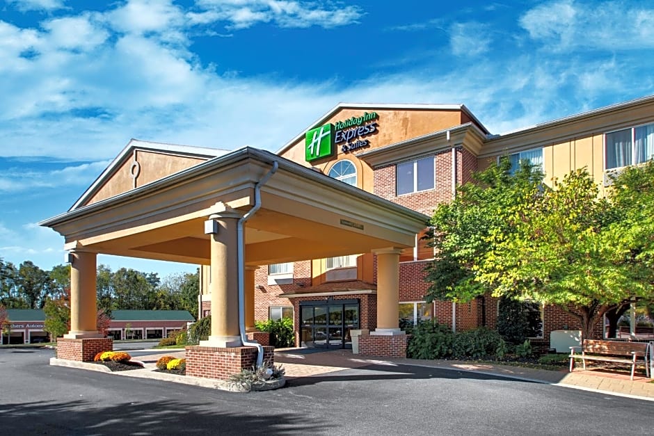 Holiday Inn Express Hotel & Suites Lancaster-Lititz