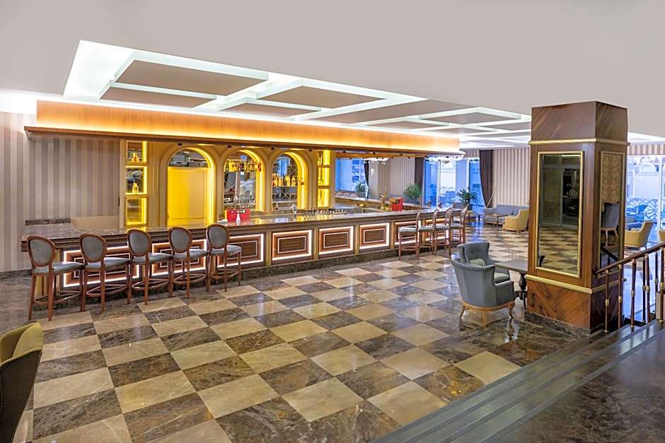 Oz Hotels Side Premium