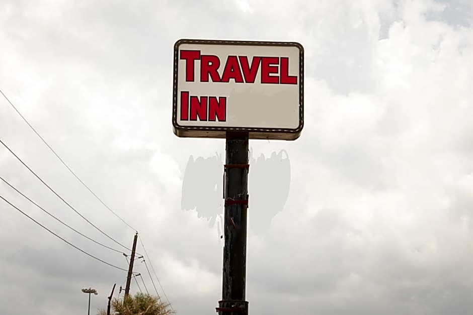 Travel Inn & Suites