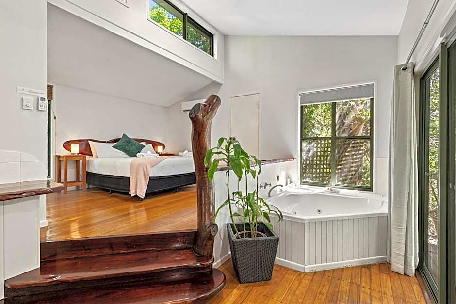 Hunchy Hideaway