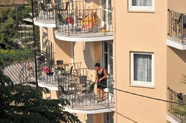 Amanda Hotel