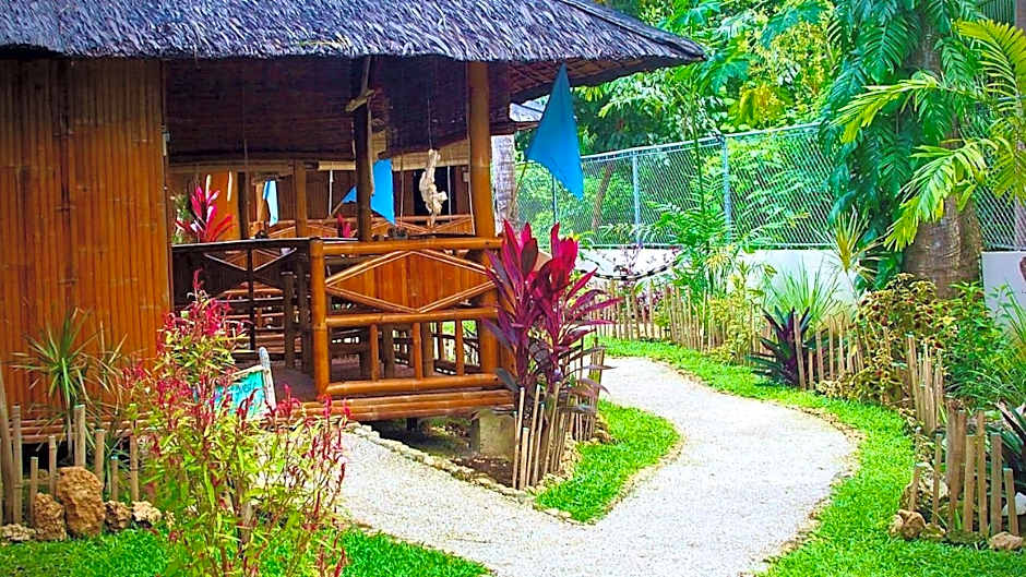 Camotes-Hidden-Huts
