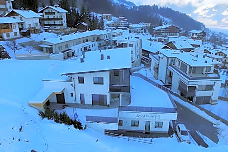 Top holiday flat in Fugen near the ski area