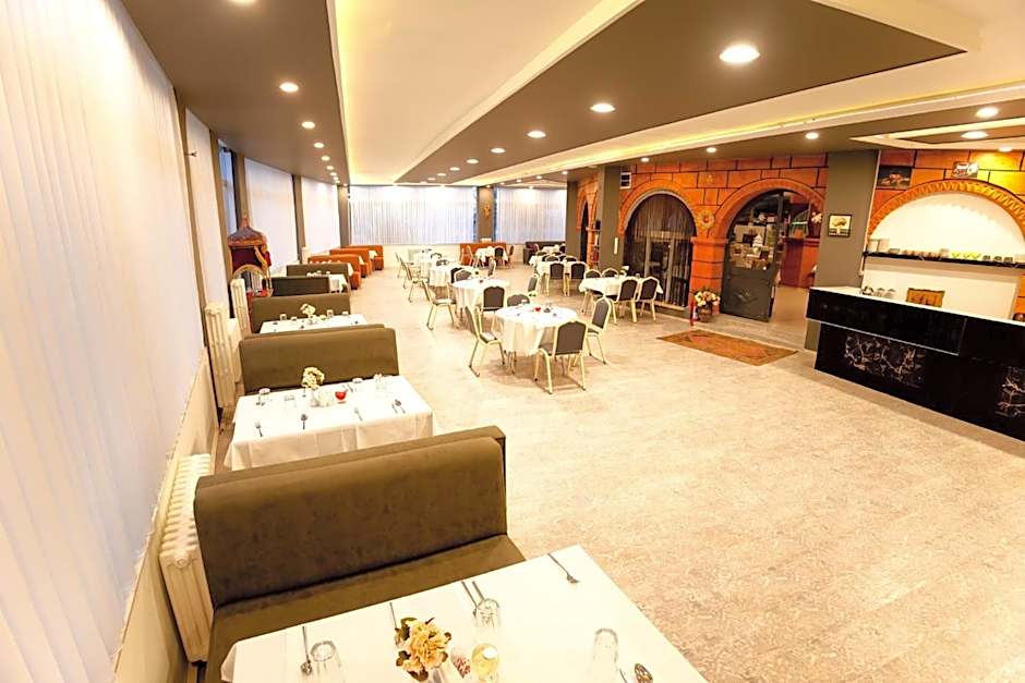 Continent Hotel Kapadokus Thermal - Cappadocia Thermal Hotel near Ihlara Valley - Spa & Wellness