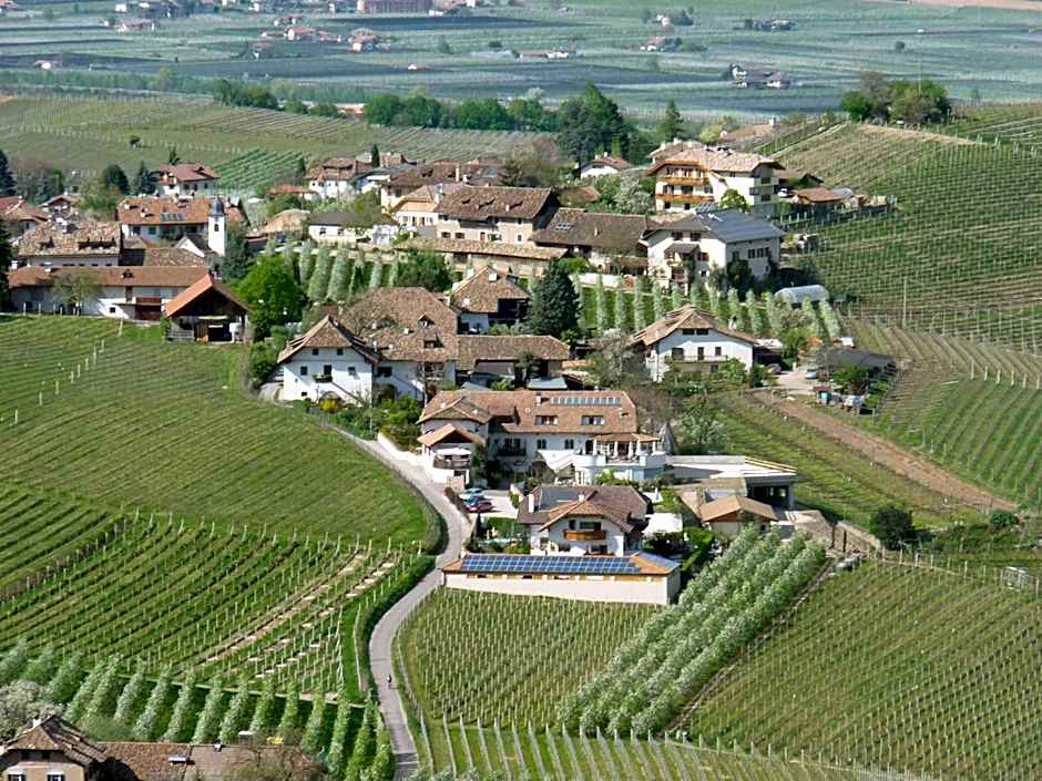 Ferienwohnungen Lanserhof