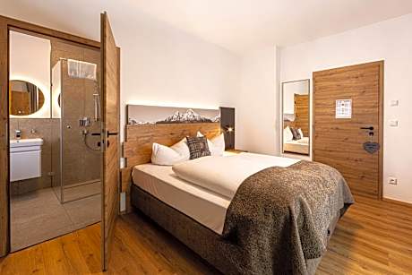 Apartment with Mountain View - Annex