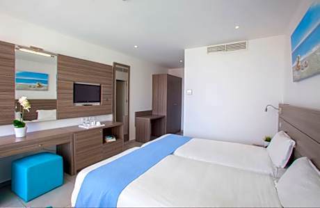 Single Superior Sea View