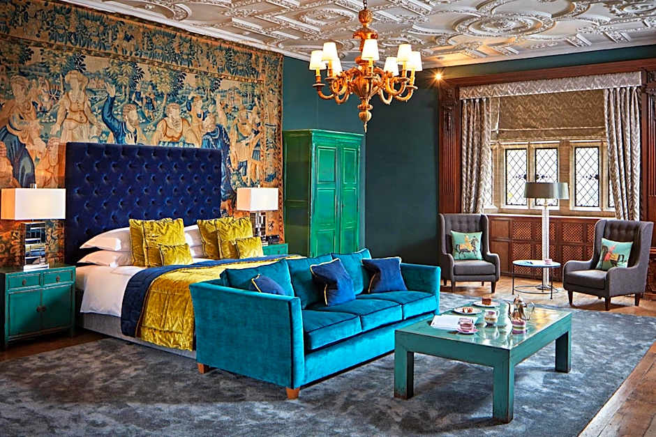 Great Fosters - Near Windsor