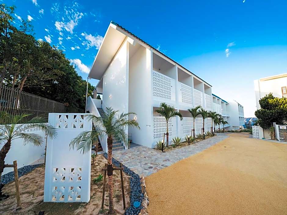 Royal View Hotel Churaumi