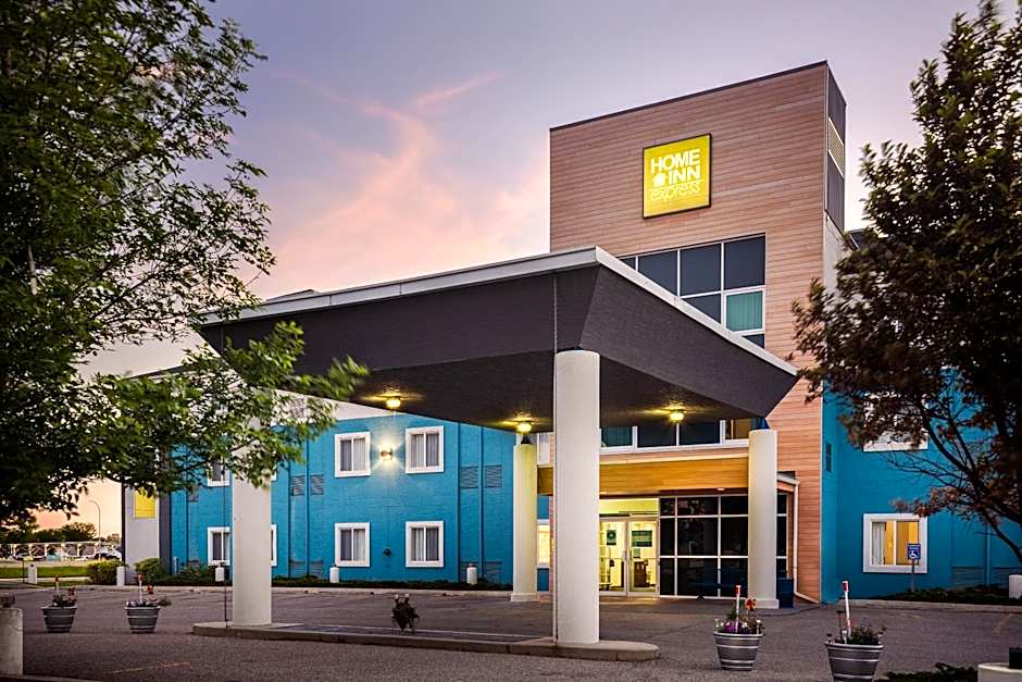 Home Inn Medicine Hat