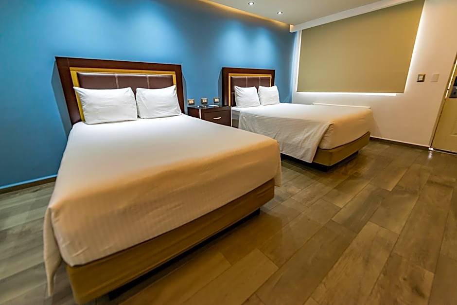 Quinta Dorada Hotel & Suites