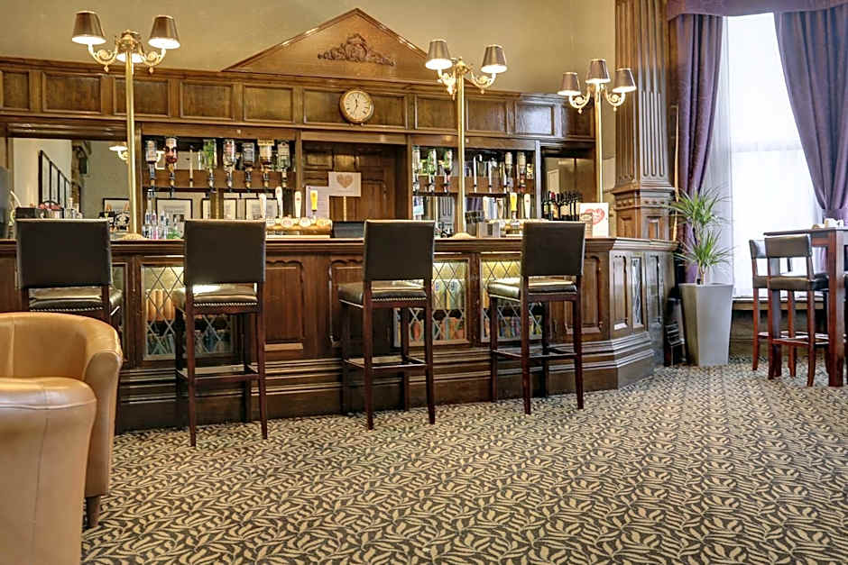 Oaks Hotel and Leisure Club