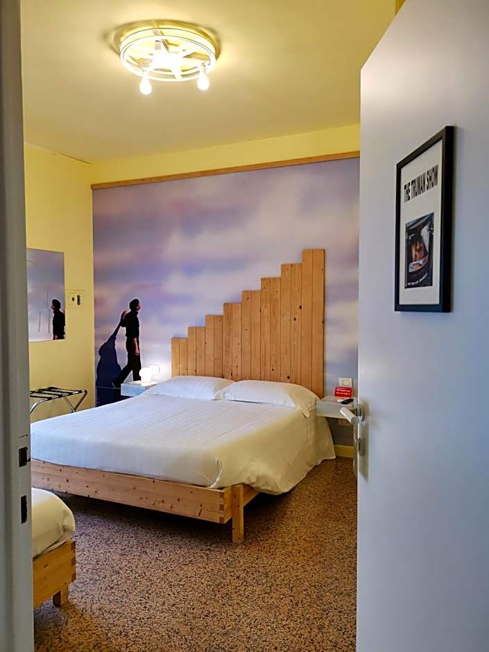 Red Carpet rooms