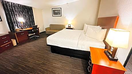 King Suite with Sofa Bed - Non Smoking