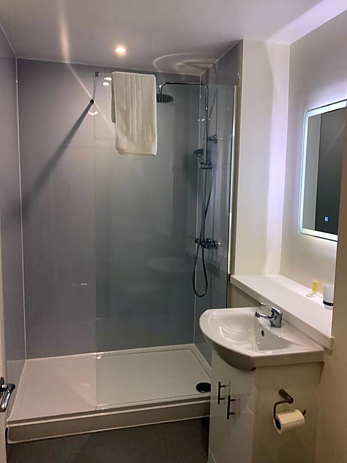 The Claremont Preston