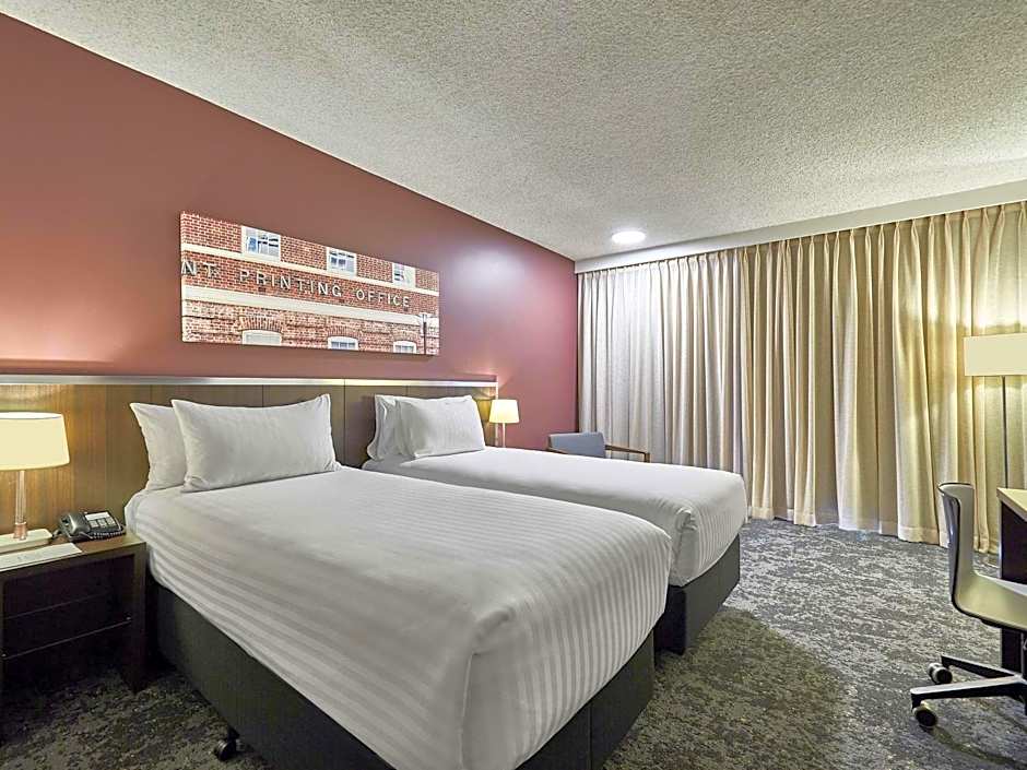 Mercure Perth On Hay