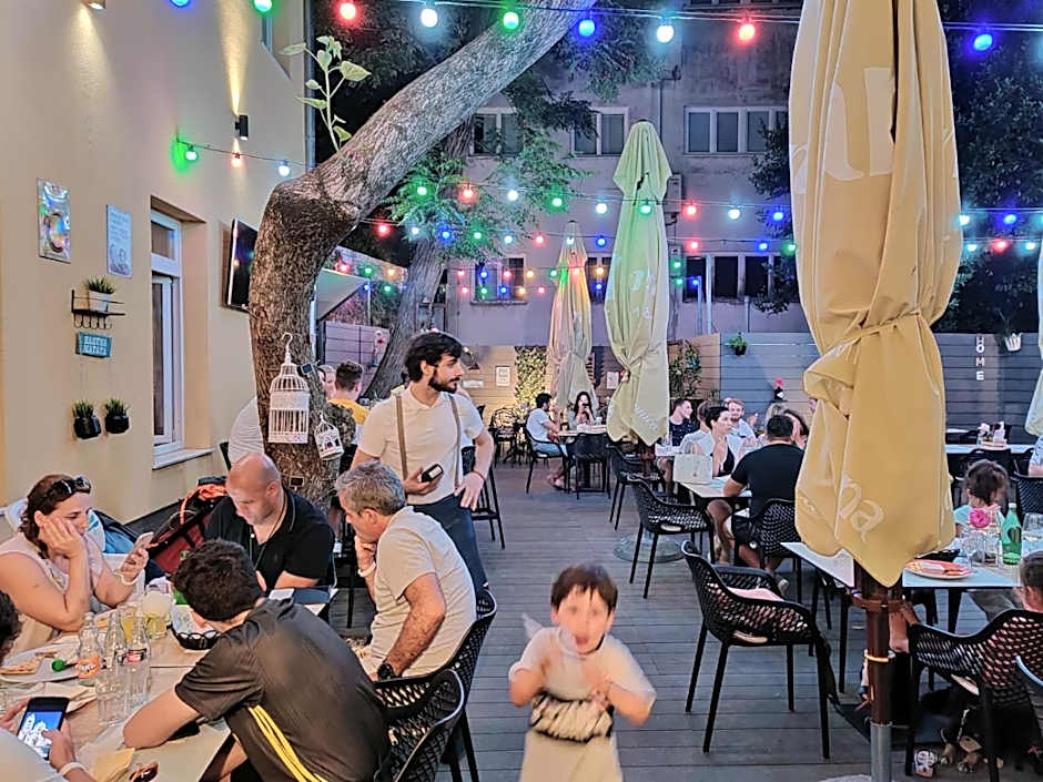 Downtown Boutique Hostel