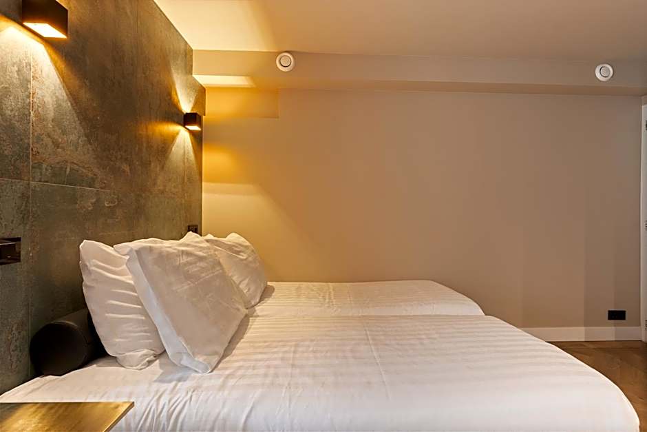 Midtown Hotel Royal Room