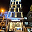 Lucky Hotel
