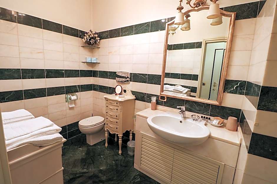 Rome Kings Suite